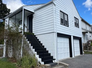 28 S Heller Ave #1/2, Pen Argyl, PA 18072