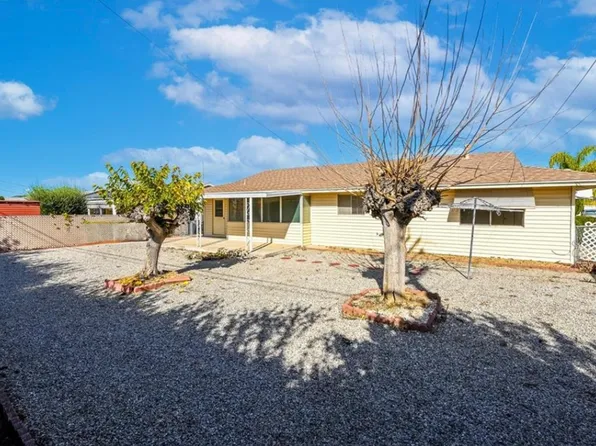 29701 Thornhill Dr, Sun City, CA 92586