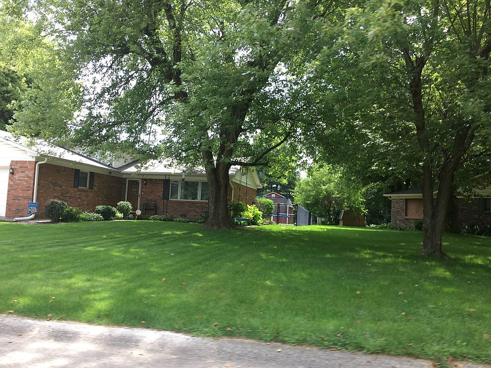 2nd image of 3205 Ivory Way