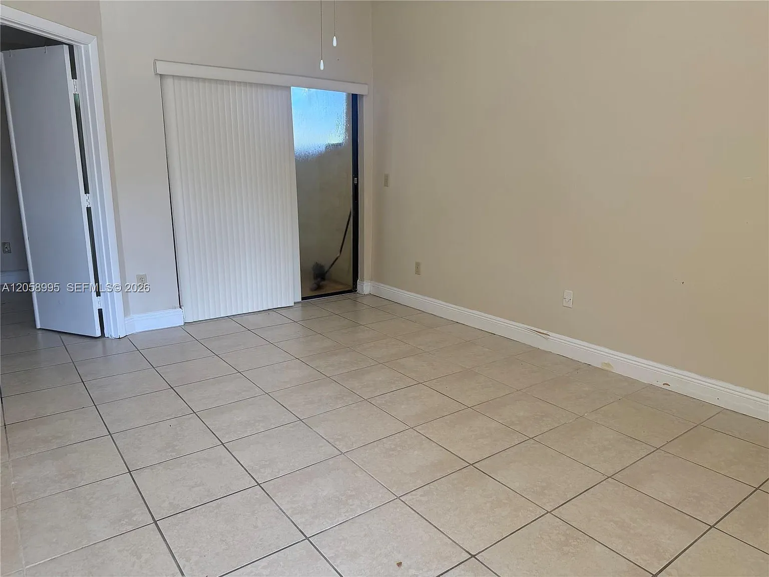 Esprit Condo — Photo 4