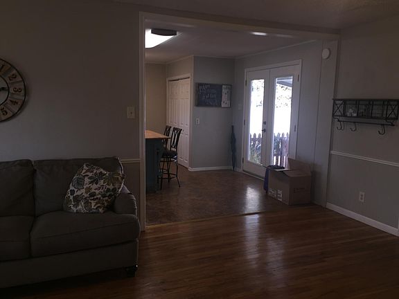 5th image of 4009 Gennessee St