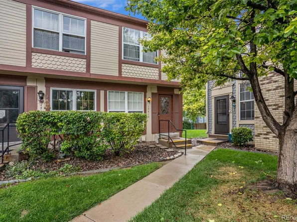 1741 S Blackhawk Way #A, Aurora, CO 80012