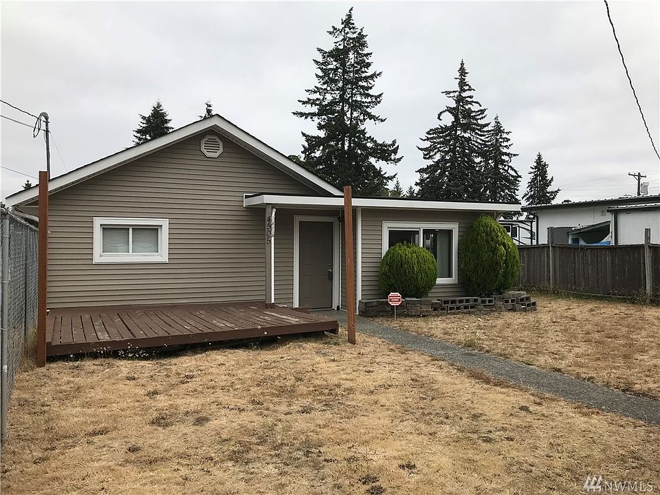 1st image of 4505 111th St SW