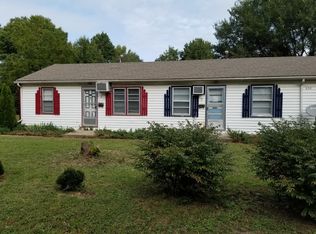 106 Carnegie St APT 4, Belton, MO 64012