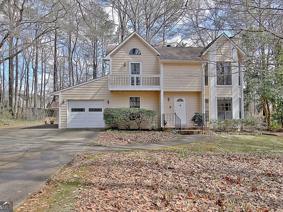 1st image of 440 Hillsdale Dr