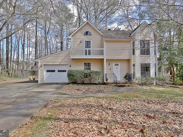 440 Hillsdale Dr, Fayetteville, GA 30214