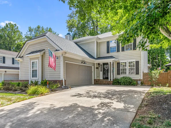 108 Gene Sarazen Dr, Mebane, NC 27302