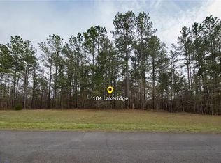 104 Lakeridge Dr, Dallas, GA 30132