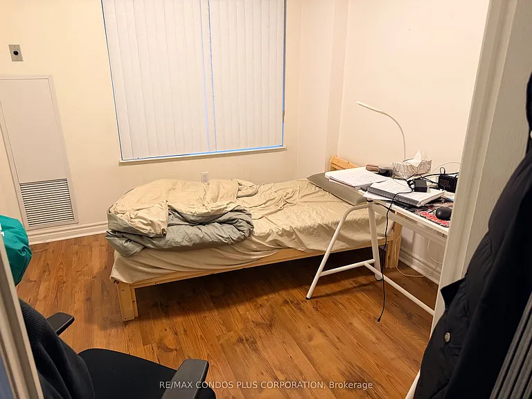 801 Bay St #601 — Photo 5