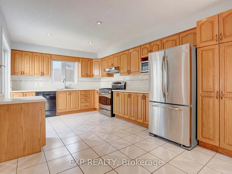 163 Daimler Dr — Photo 14