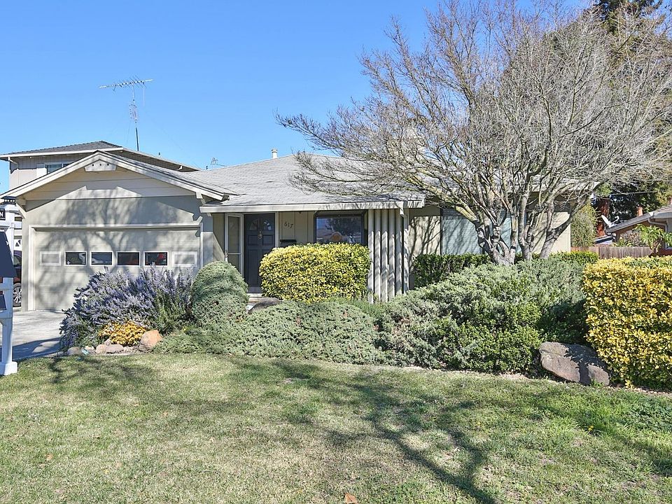1st image of 617 Kiely Blvd