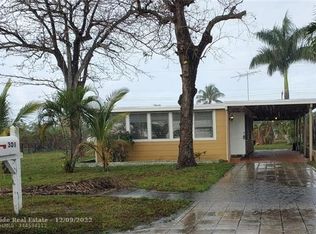 301 Fleming Ave, Greenacres, FL 33463