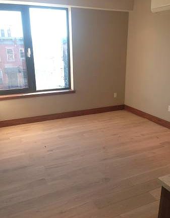 2nd image of 17427 127th Ave