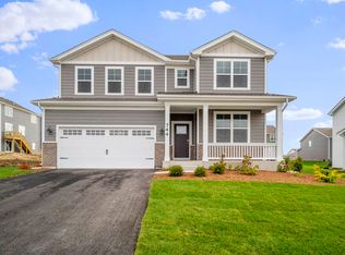 744 Kentshire Cir, Elgin, IL 60124