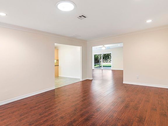 4th image of 6515 Kenwater Ave