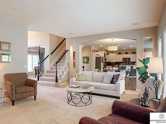 5th image of 6512 N 159th Avenue Cir