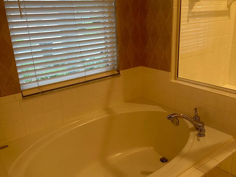 1003 Ridgemount Pl — Photo 16
