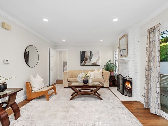 4th image of 33262 Questa Way