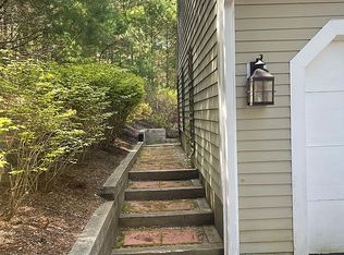 263 Oxford Dr, Cotuit, MA 02635