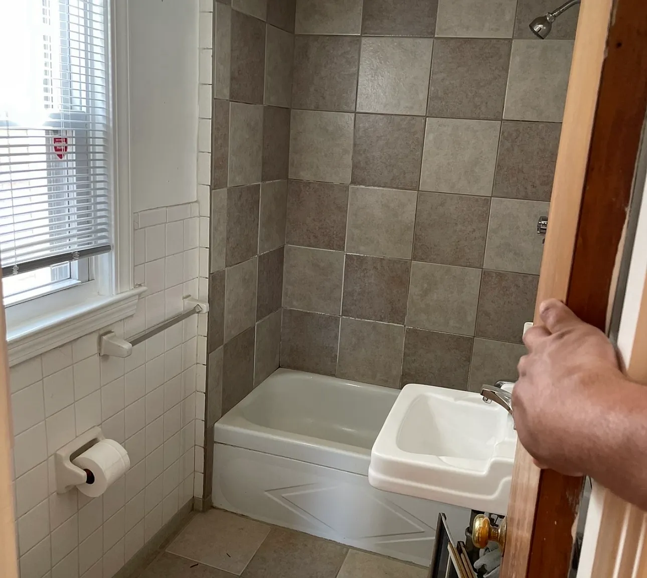 1 bed, 600 sqft, $1,300 — Photo 4