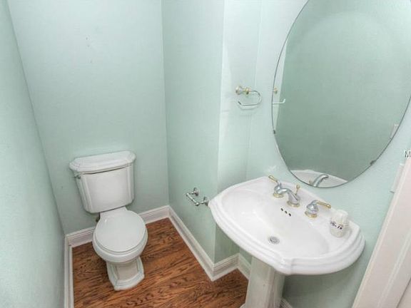 5th image of 908 Hemingway Cir