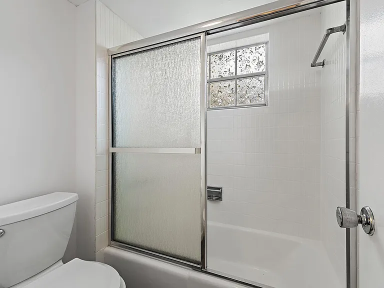 5570 Tamberlane Cir #131 — Photo 25