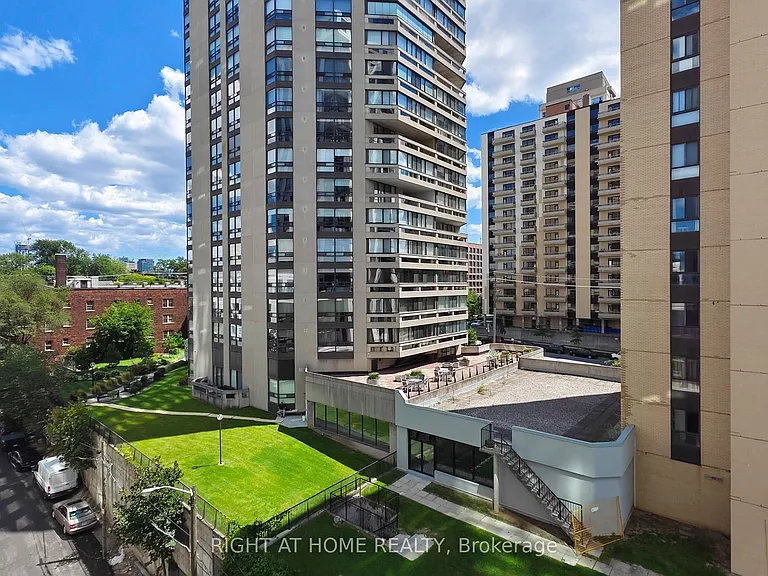 91 Montclair Ave #837 — Photo 40