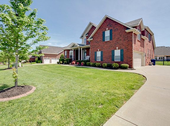 5th image of 1027 Kingman Ave