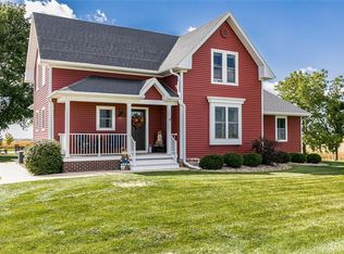 11808 Maple Grove Rd, Fairfax, IA 52228