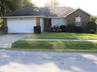 1130 E McCanse St, Springfield, MO 65803