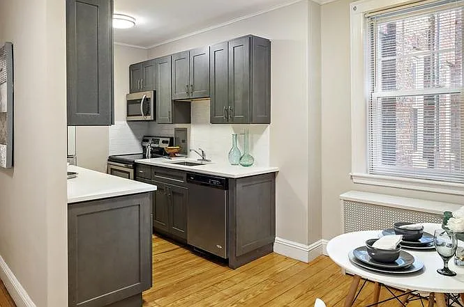 52 Strathmore Rd #25 — Photo 6