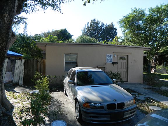 2nd image of 304 NE 7th St