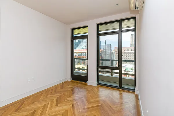 Rented by Nooklyn NYC LLC | media 90