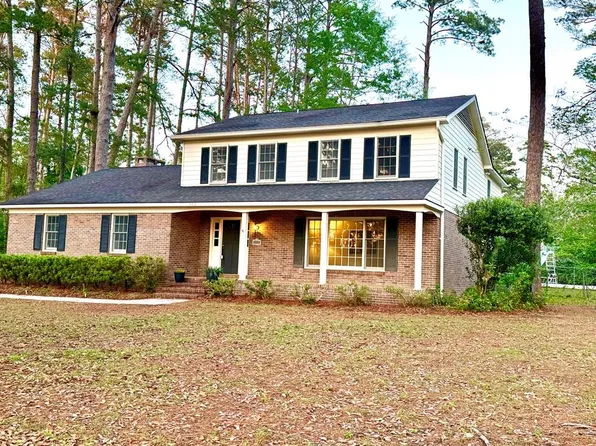 206 Pembroke Pl, Thomasville, GA 31792