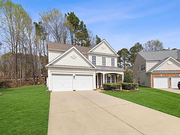 2nd image of 3314 Chrysanthemum Way