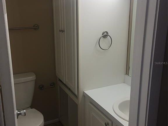 2nd image of 129 Blue Pointe Way #220-220-220