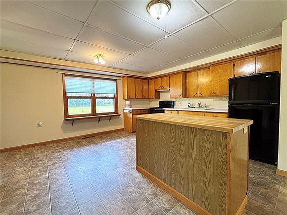 5th image of 2154 18th Street