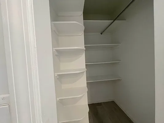 Rented by MaxInvest Real Estate, Inc. | media 7