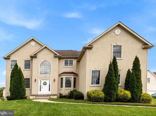 7 Clements Ct, Mount Laurel, NJ 08054