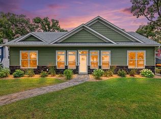 241 Lakeshore Dr, Big Lake, MN 55309