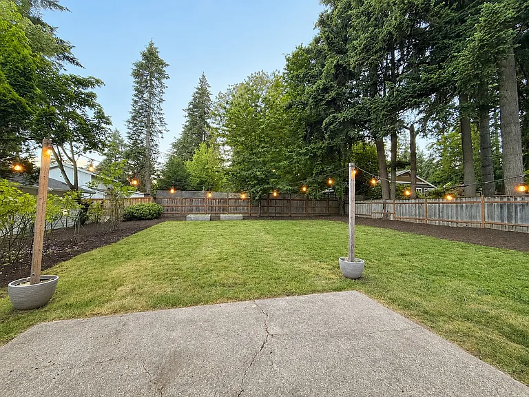 16821 Cortez Ct — Photo 15