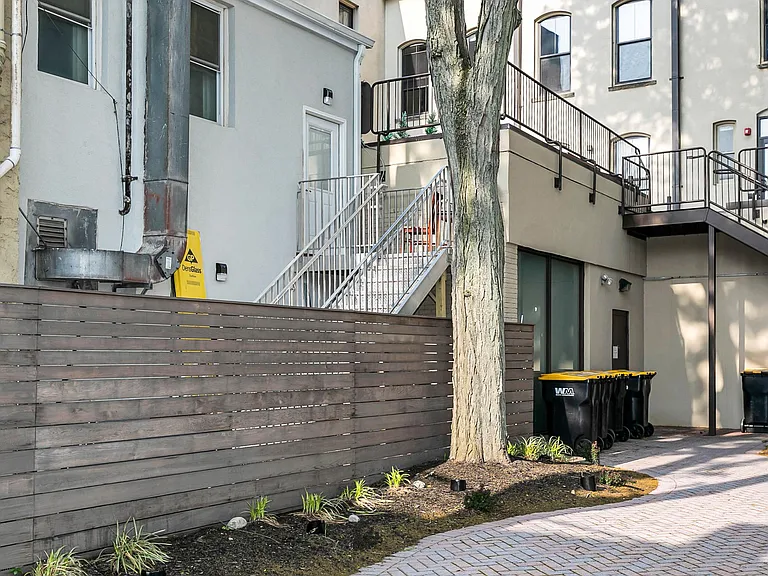17 W Front St — Photo 34