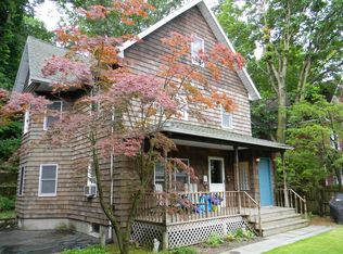 5 Continental Hl, Glen Cove, NY 11542