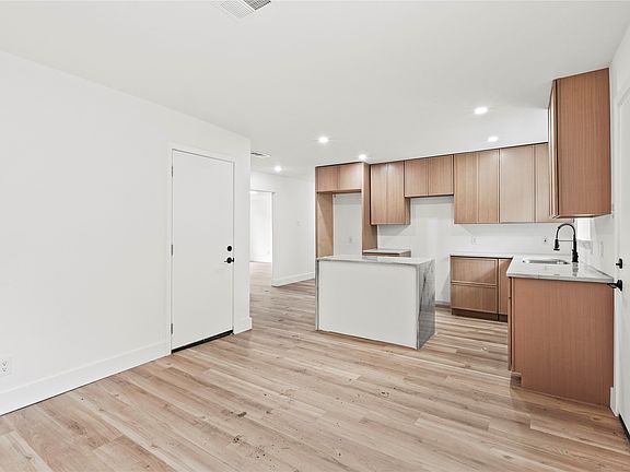 5th image of 7734 Bruton Rd