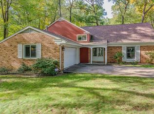 50585 Mohawk Dr, Granger, IN 46530