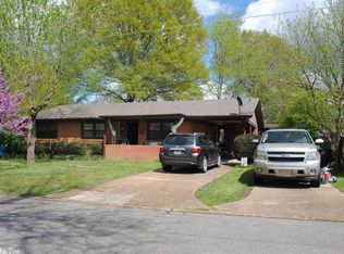 504 N Hussey St, Searcy, AR 72143