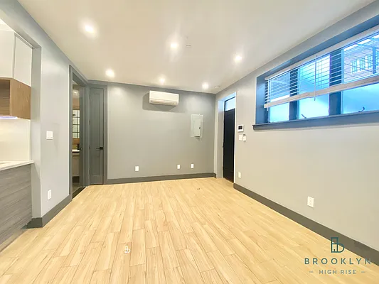 Rented by Brooklyn High Rise LLC | media 20