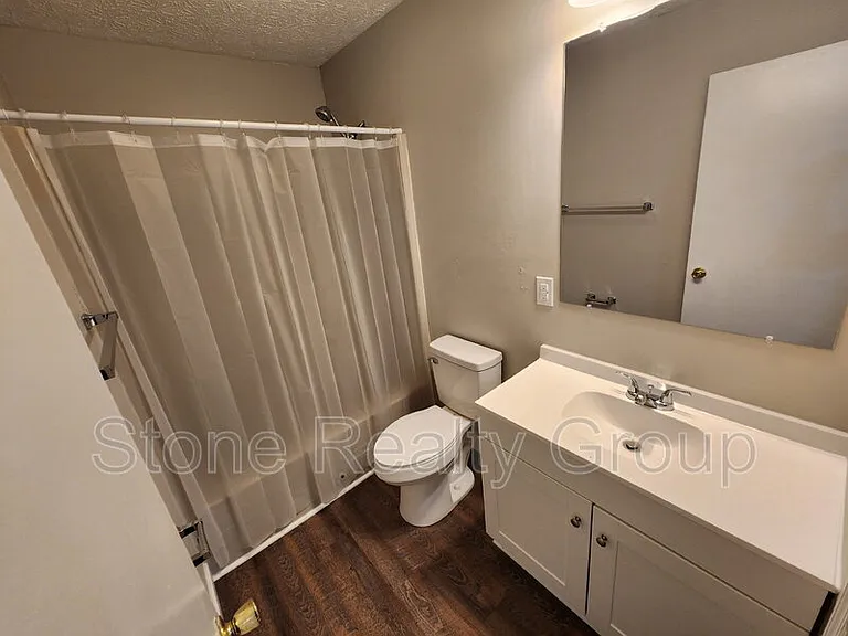 4435 S Sioux St #4 — Photo 6