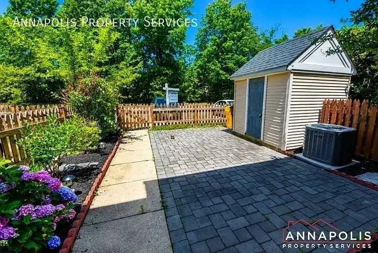 8725 Spring Brook Way — Photo 26