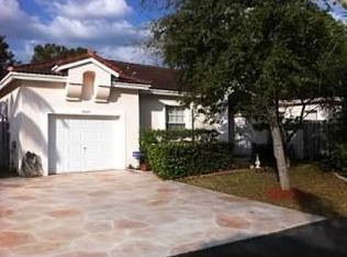 9007 SW 214th Ln, Cutler Bay, FL 33189